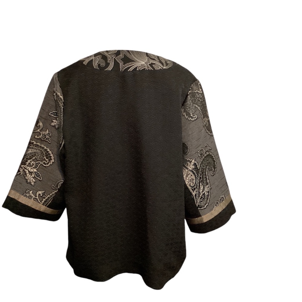 Chico’s Kimono Jacket Paisley Asia Inspired Metallic Open Front Women’s SZ 2(M) - Picture 3 of 9